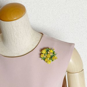 画像3: ビーズステッチとちょこっと刺繍で作るブローチ〜ミモザ〜by ビーズパフェ 岡本恵子