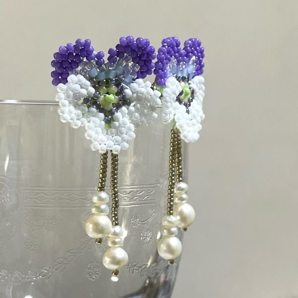 画像2: 【再入荷！】すみれのイヤリング／ピアス by Beads工房 brilliant 大槻友美 (2)